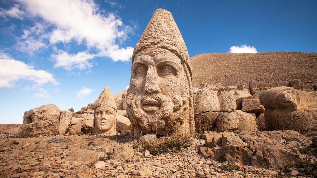 Private Turkey Package Tours - Mount Nemrut